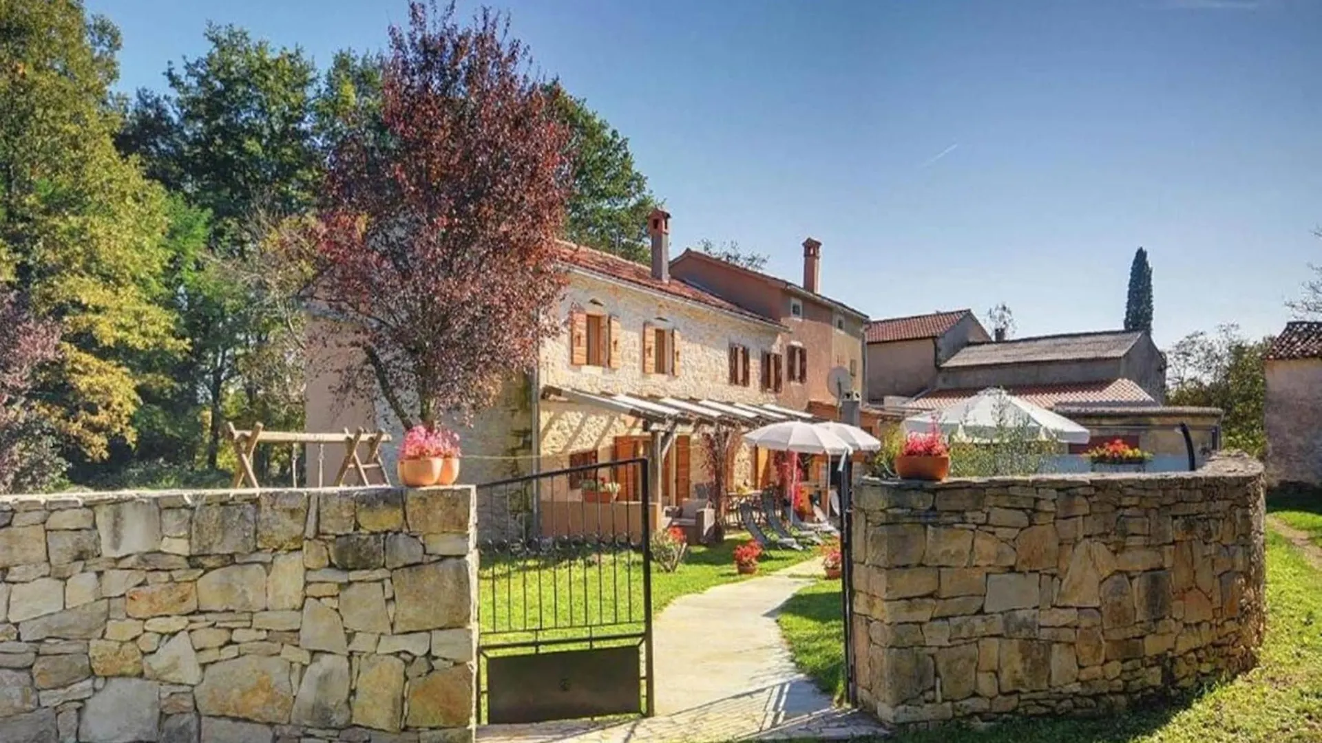Villa Katherine With Pool And Game Room Zminj Croatia